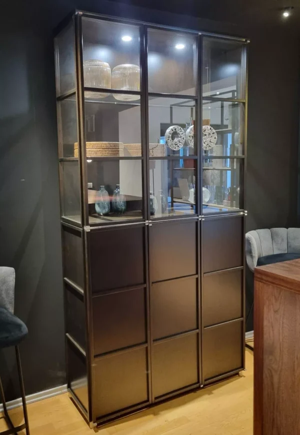 Vitrinenschrank Quadrat