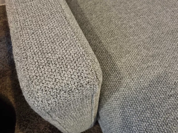 Rolf Benz - Sofa Kaia Stoff verkehrsgrau - LP 15.050 EUR – Bild 3