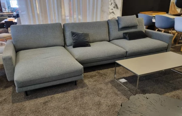 Rolf Benz - Sofa Kaia Stoff verkehrsgrau - LP 15.050 EUR – Bild 4