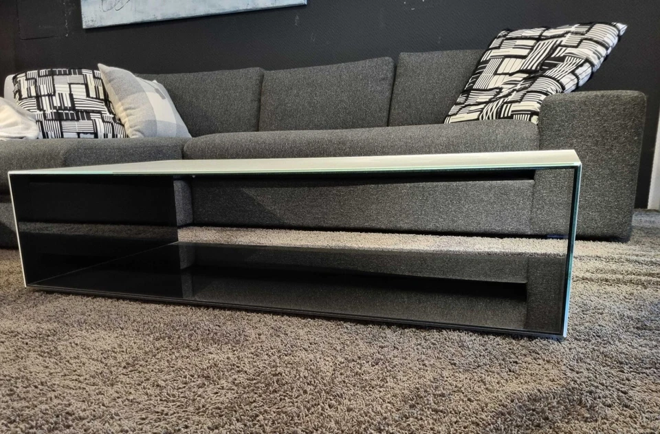 Glas Italia - Couchtisch Tunnel weiß/schwarz - LP 2.734,- EUR – Bild 3