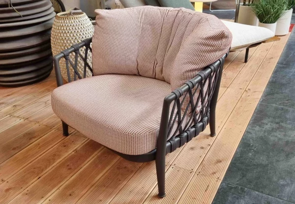 B&B Italia - Sofa + Sessel Erica Outdoor - LP 10.554 ,- EUR – Bild 8