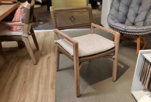 Gommaire - Tisch Jacob + 4x Stuhl Fiona Outdoor Teak / Geflecht - LP 6.271,- EUR – Bild 2