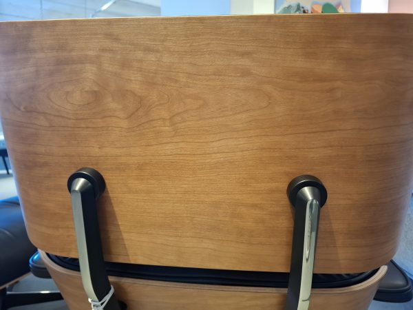 Vitra Sessel Lounge Chair + Ottoman - LP 9.990,- EUR – Bild 2