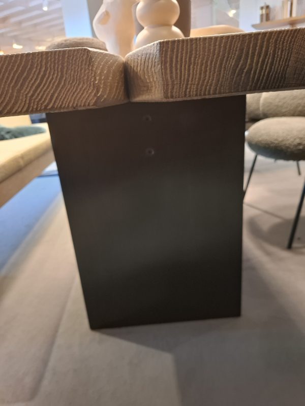 Janua - Esstisch Butterfly - LP 12.563,- EUR – Bild 3