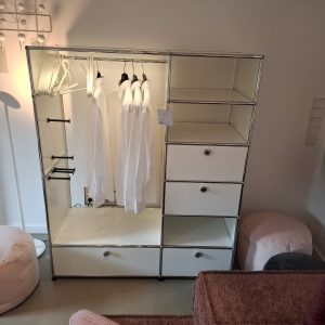 USM - Garderobe - LP 5.140,- EUR