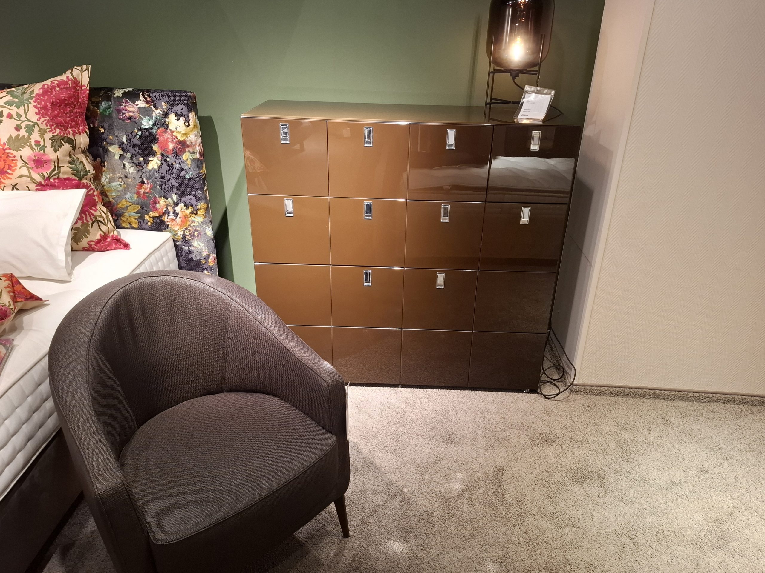 Behr - Kommode - Menos - LP 6.499,- EUR – Bild 3