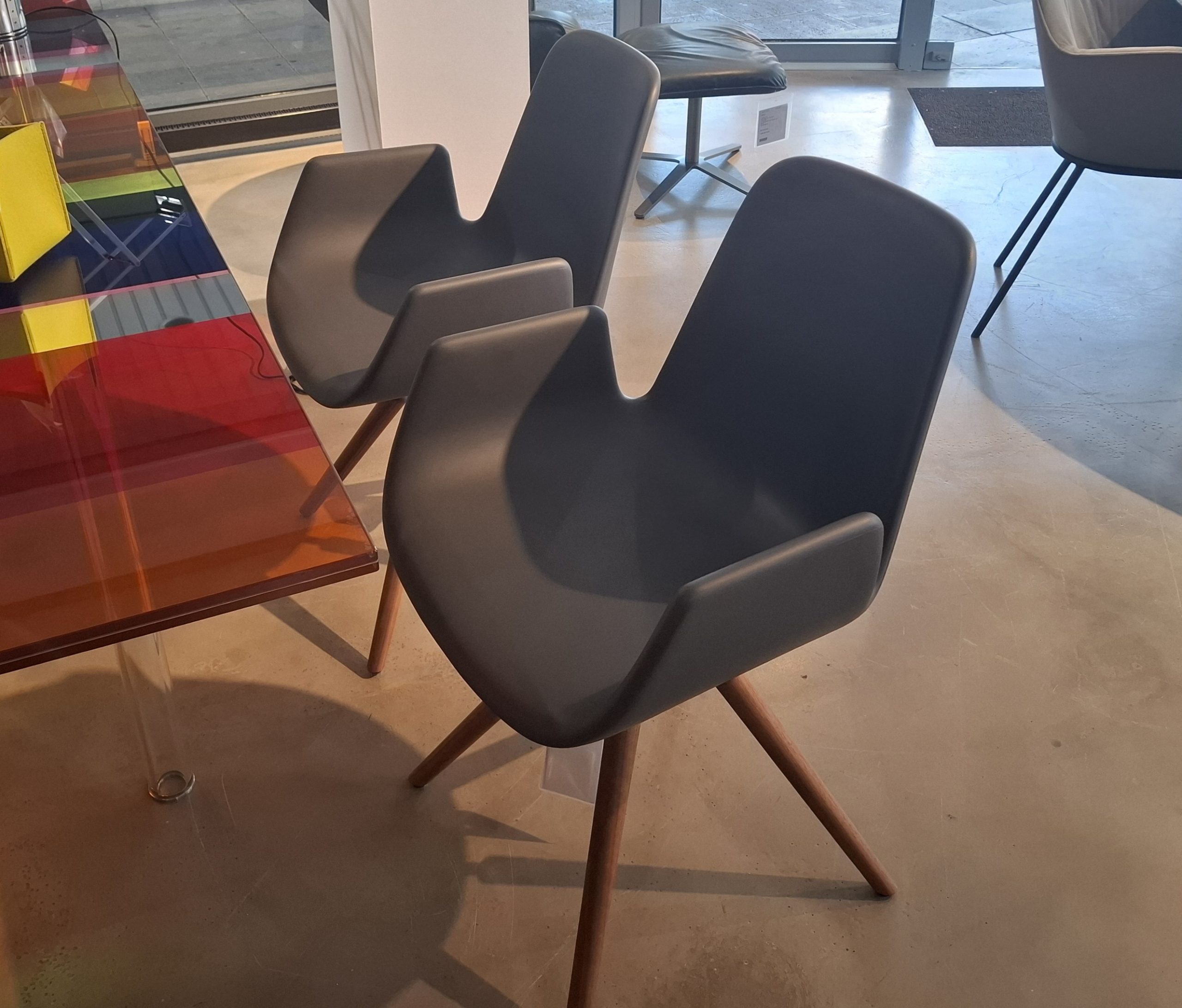 Tonon - 2x Stuhlsessel Step drehbar - LP 1.418,- €