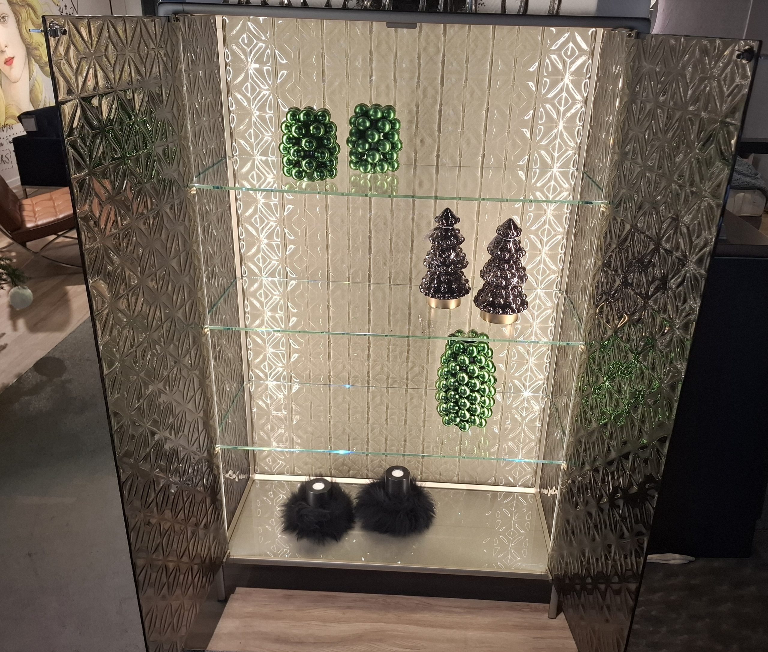 Fiam Italia S.r.l. - Vitrine Echo - LP 6.722 ,- EUR