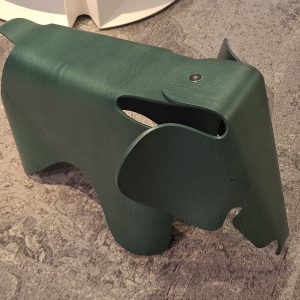 Vitra Eames Elephant - LP 1.495,- EUR