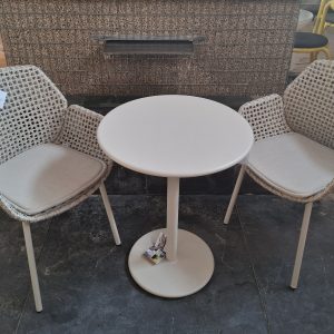 Cane-line - Outdoor Bistrotisch Go + 2x Stuhl Vibe - LP 1.927- EUR