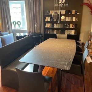 Draenert Esstisch Fontana - LP 15.749 ,- EUR