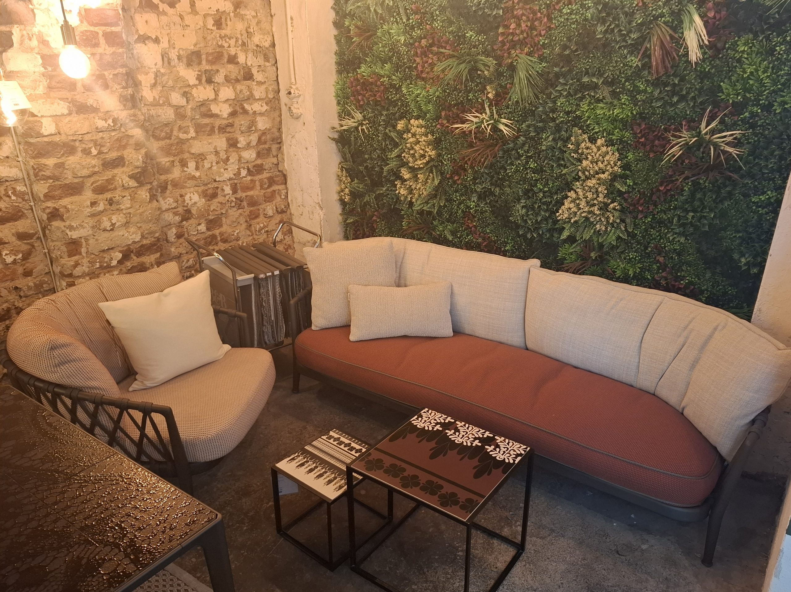 B&B Italia - Sofa + 1 x Sessel Erica Outdoor - LP 10.719 ,- EUR
