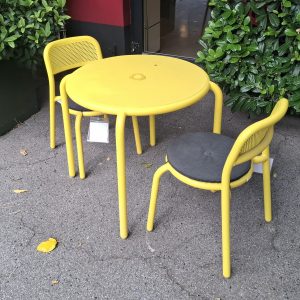 Fatboy - Outdoor Bistrotisch Toni + 2x Stuhl Toni - LP 1.075- EUR
